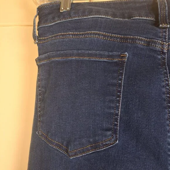 NYDJ Marilyn Straight Dark Wash Denim Jeans Size 12 - Picture 6 of 15